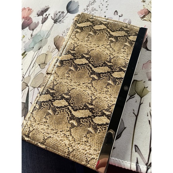 Faux Leather Brown Snakeskin Print Clutch/Wallet - Picture 7 of 10